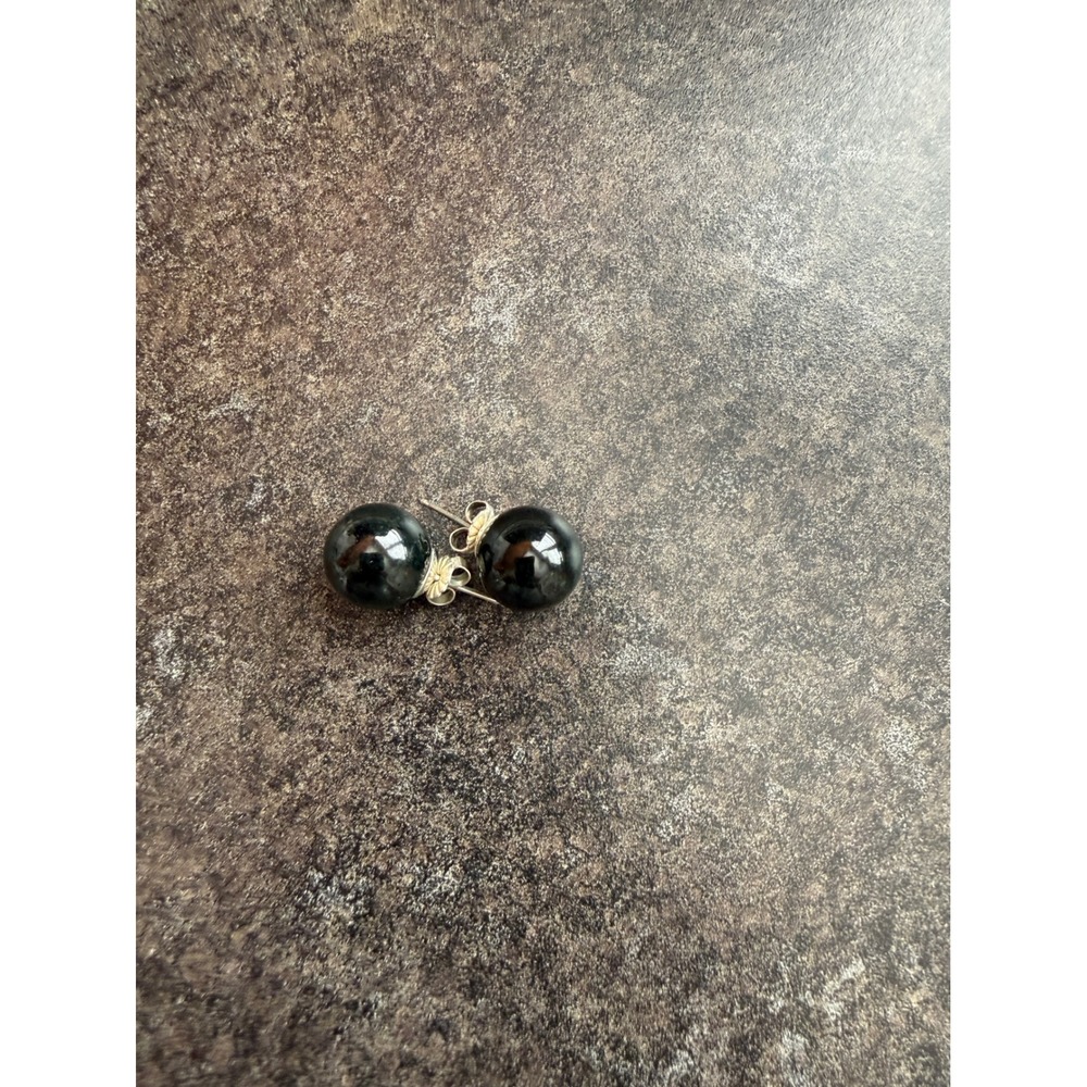 Vintage‎ Black Jade Pendant Snake Chain Necklace and Round Stud Earring Set - Picture 6 of 6